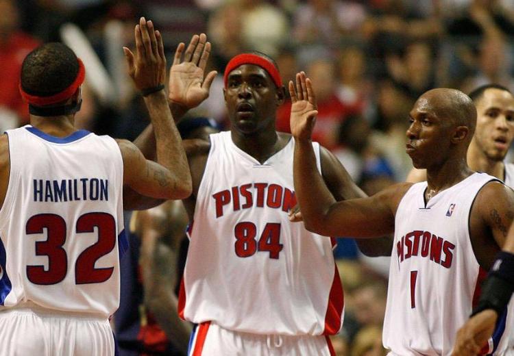 赢球才能避免垫底，中国U15vs中国香港首发：柯博文出战（为摆脱垫底唯有取胜：中国U15对阵中国香港首发出炉，柯博文先发）