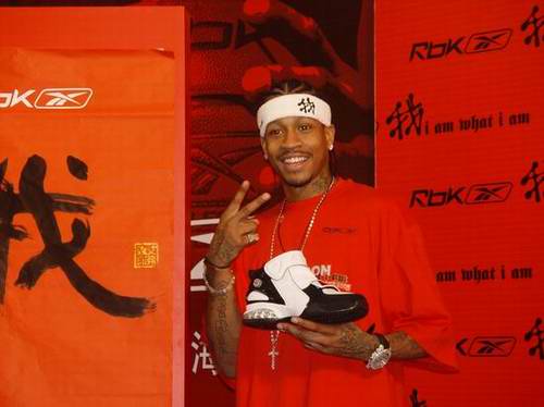 美记：相比选秀权雄鹿更想用字母换成名球星，比如特雷·杨（美媒：雄鹿宁要即战力巨星而非选秀权，甚至愿用字母哥换来如特雷·杨等球星）