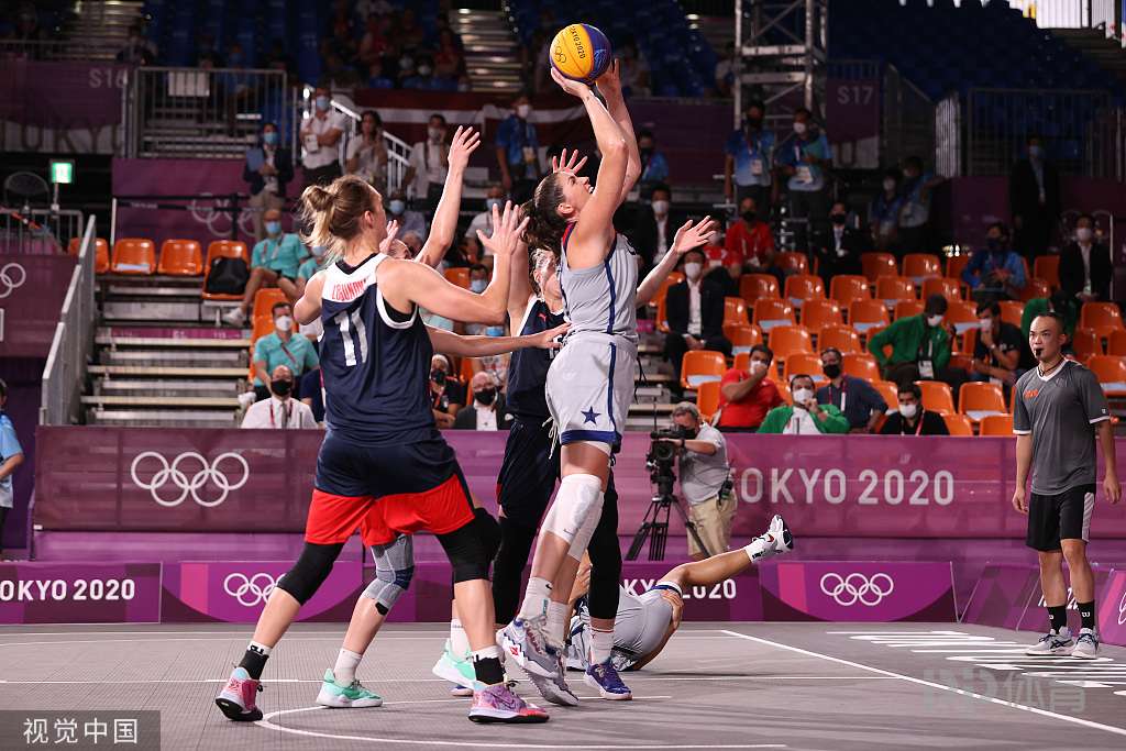 每体：点球未判引发不满，维尼修斯团队认为裁判有意针对（每体：漏判点球引不满，维尼修斯团队质疑裁判故意针对）