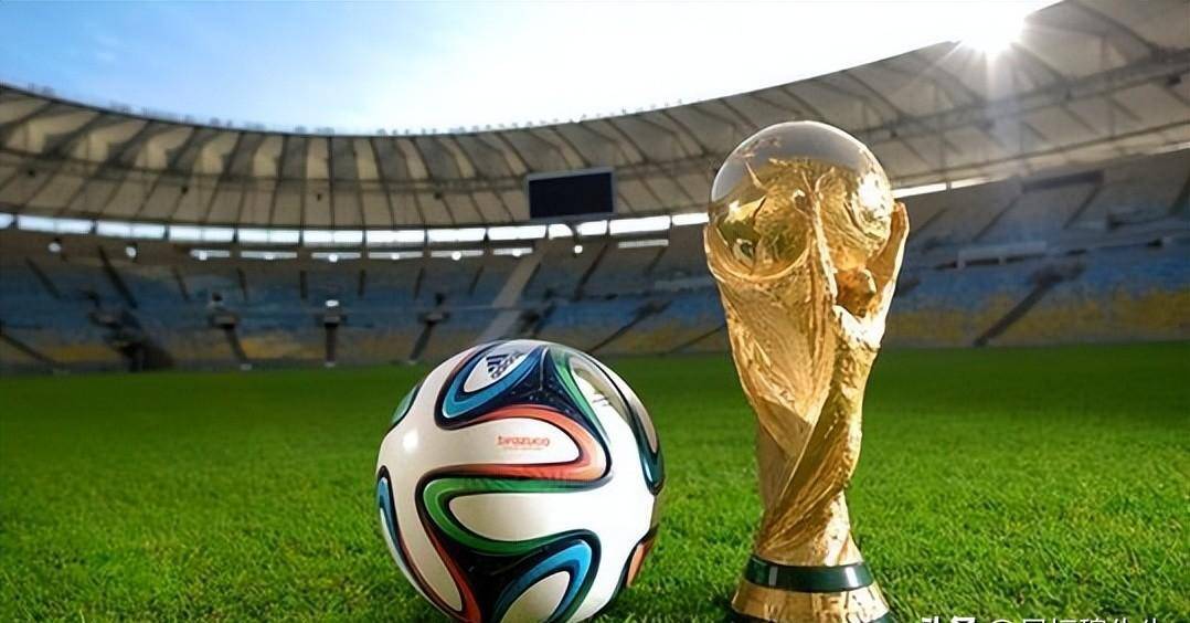 国王队记：拉文左脚踝中度扭伤，一周后重新评估（国王随队记者：拉文左脚踝中度扭伤，一周后再评估）