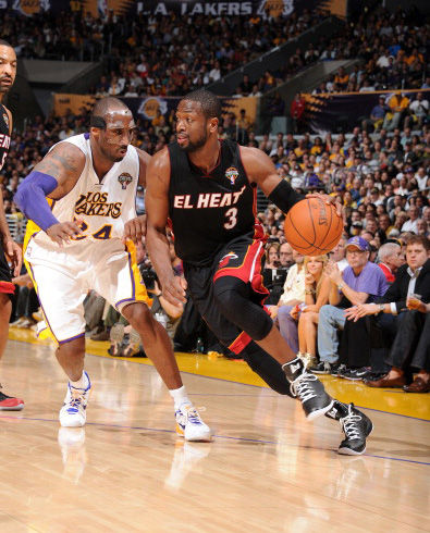 官方：川崎前锋正式签下清水心跳26岁边后卫山原怜音（川崎前锋官宣：清水心跳26岁边后卫山原怜音加盟）