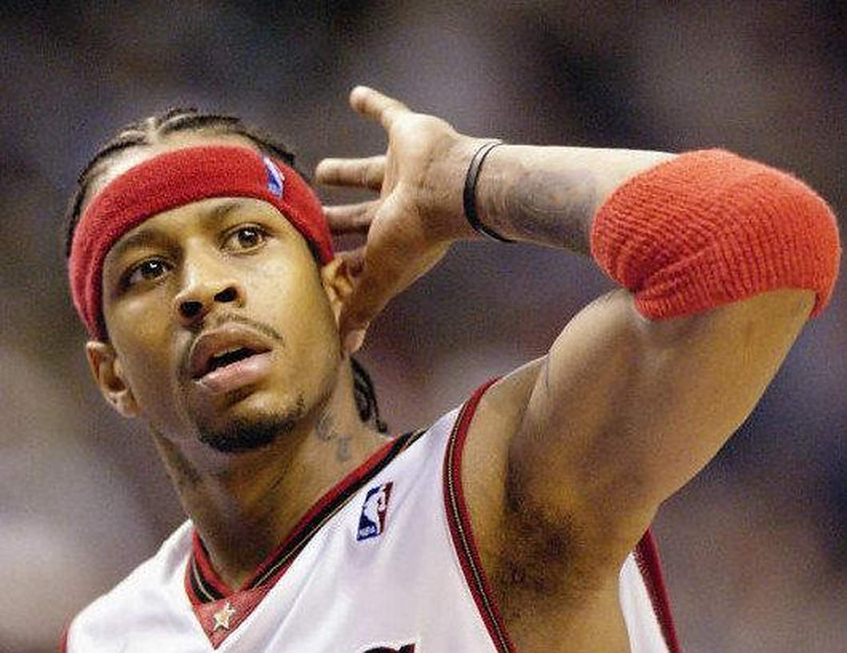 英超战报：桑切斯屡献神扑，切尔西0-0闷平伯恩茅斯（英超快讯：桑切斯神勇救险，切尔西0-0客平伯恩茅斯）