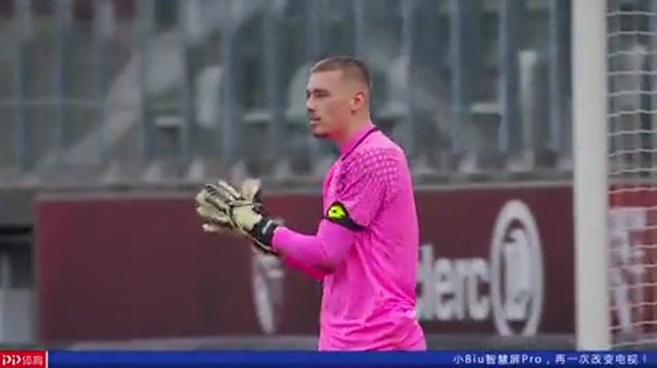 翻盘大功臣！贾明儒主宰末节 9中7&三分6中5怒轰21分4板5助（逆转关键先生！贾明儒末节接管比赛：9投7中、三分6投5中轰21分4板5助）